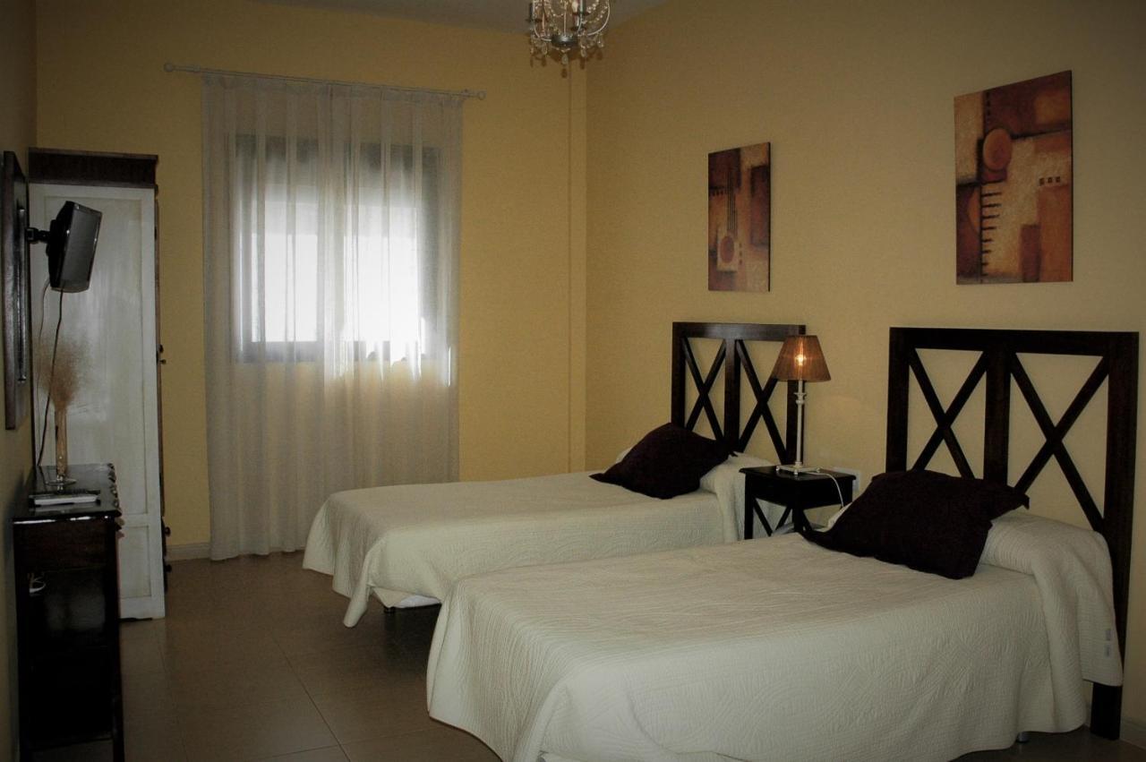 Apartamentos Sancho IV Кортегана Экстерьер фото